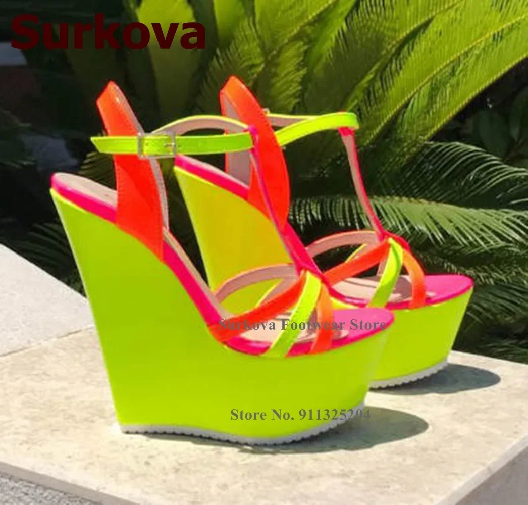 Surkova Neon Yellow Wedge Heel - Women'S Formal Wear For Wedding reseña y precio