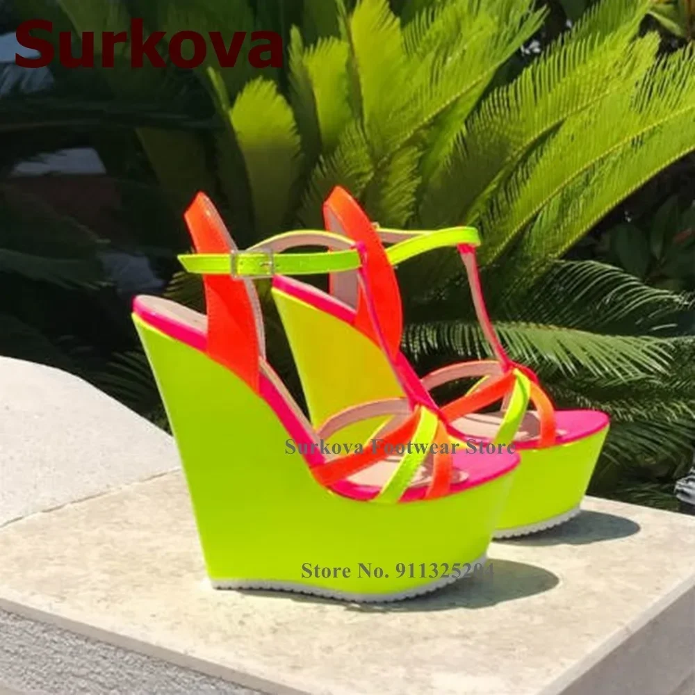 Surkova Neon Yellow Wedge Heel - Women'S Formal Wear For Wedding reseña y precio
