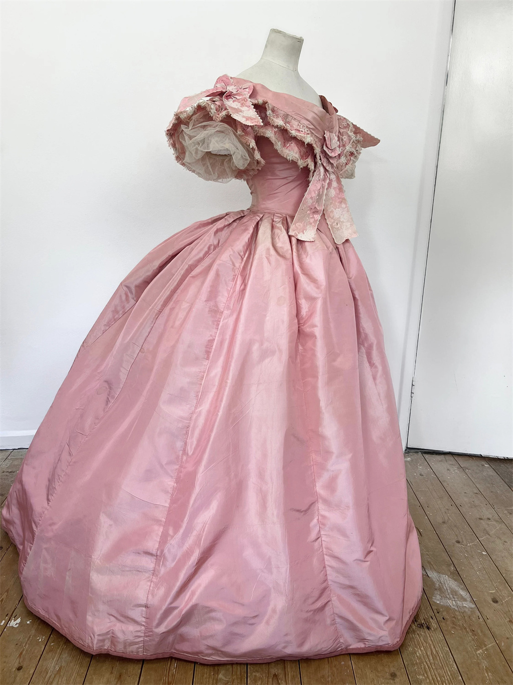 1850s 1860s Victorian Dancing  - Women'S Formal Wear For Wedding reseña y precio