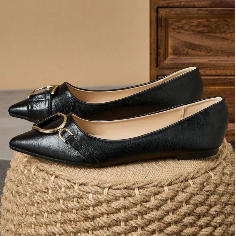 Elegant Women’s Black Pointed  - Women Formal Wear With Shoes reseña y precio